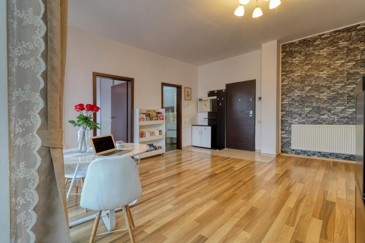 Refugiu Linistit In Baneasa Bucharest
