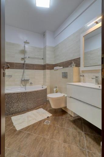 Refugiu Linistit In Baneasa Apartment *